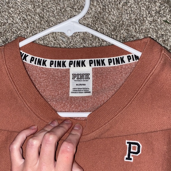 Pullover - Picture 2 of 2